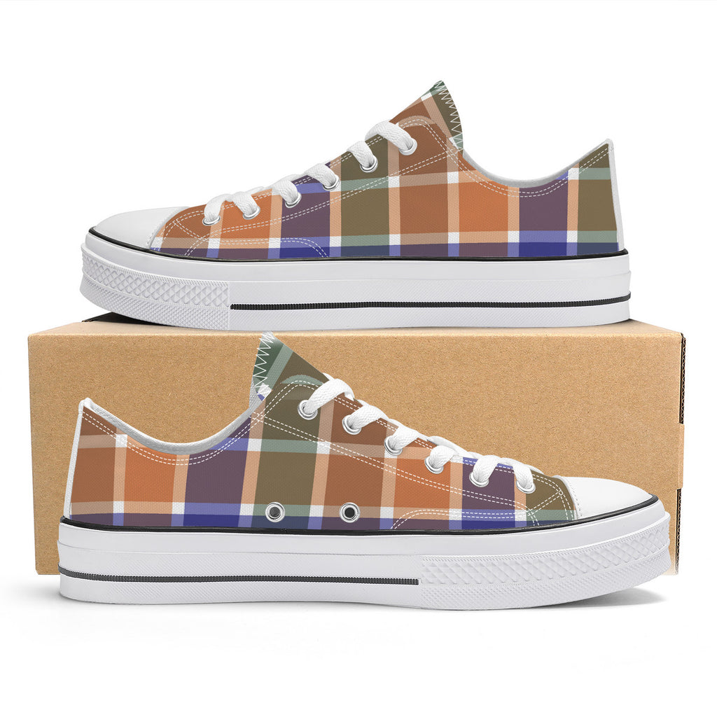 SF_S62 Unisex Classic Low Top Canvas Shoes - White