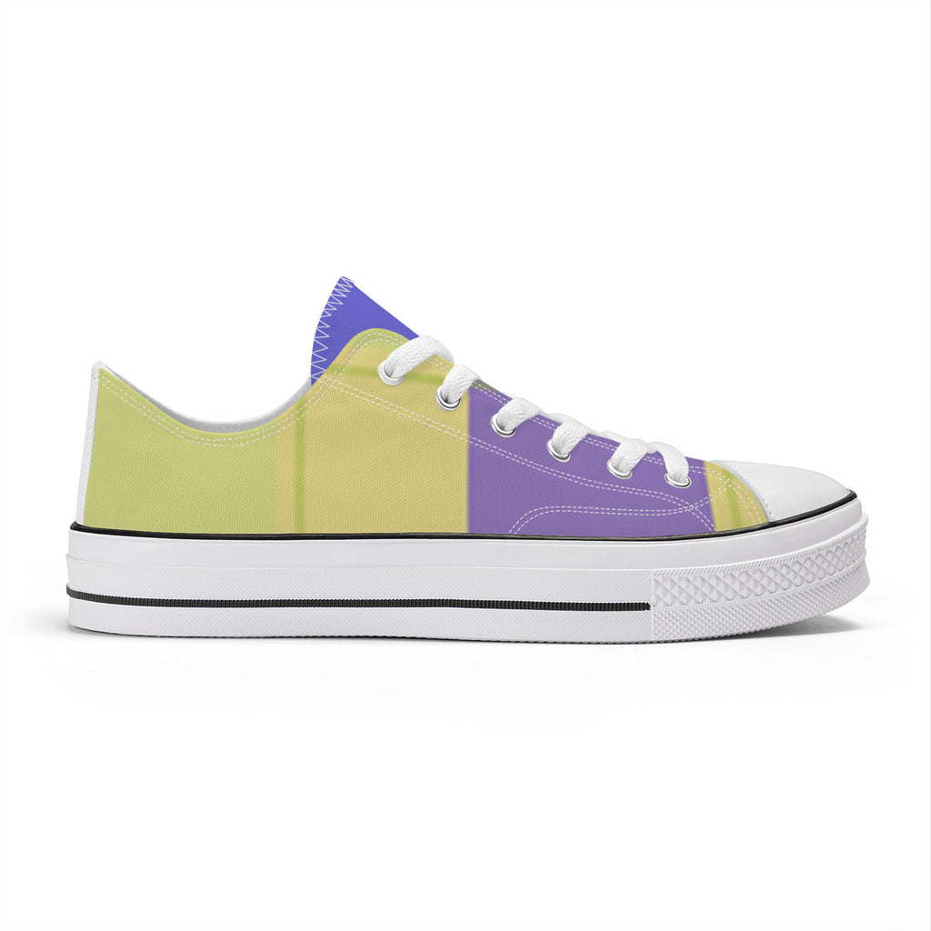 SF_S62 Unisex Classic Low Top Canvas Shoes - White